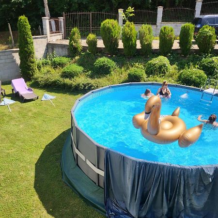 Двете Къщи В Планината Vila Beli Osŭm Exterior foto